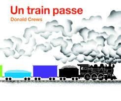 Un train passe - Click to enlarge picture.